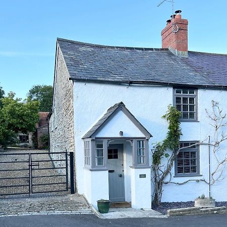 Hurst Cottage, A Cosy 2 Bed Cottage In Dorset Stalbridge Bagian luar foto